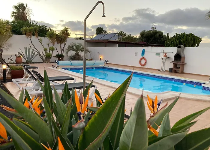 Our Soleada Cosy&flowery, Heated Pool Villa